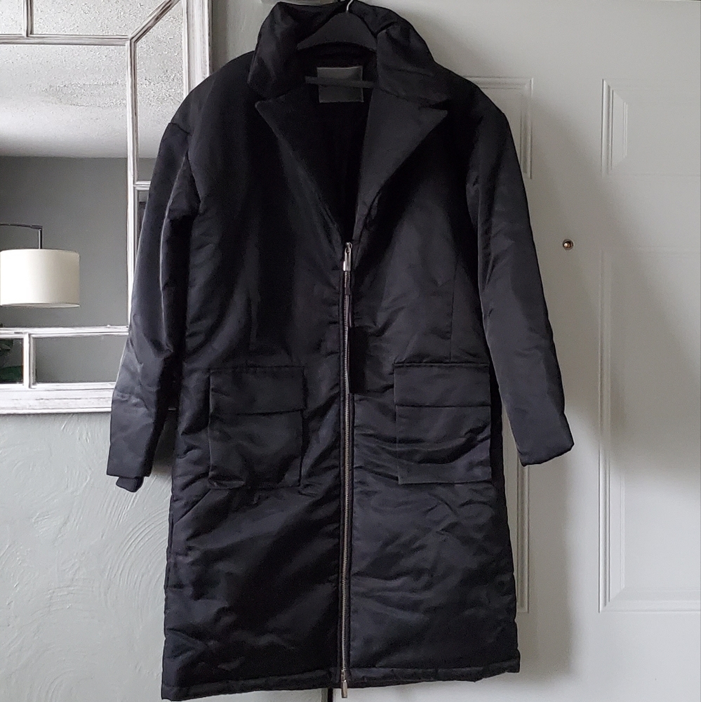 Maniere De Voir coat